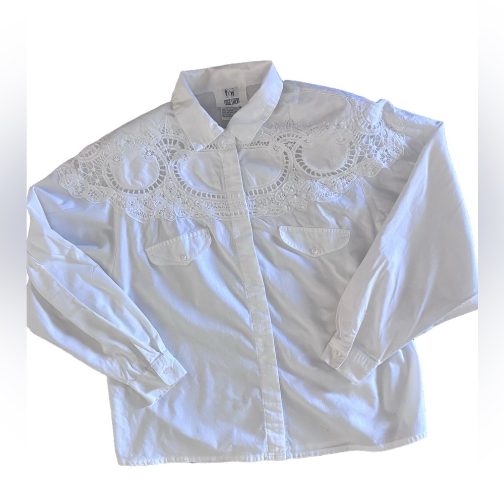 Vintage white lace appliqué western style button down blouse- cotton - XL - Picture 2 of 8